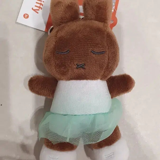 [BUNJANG] Miffy Melanie Figure Skating Keyring / 미피 동계올림픽 멜라니 키링 피겨스케이팅 새상품