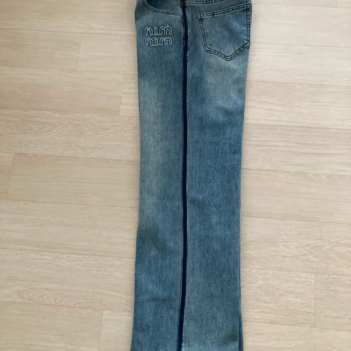 [BUNJANG] S Denim Straight Fit Jeans / 데님 S 청바지 일자핏 (옆라인 포인트)