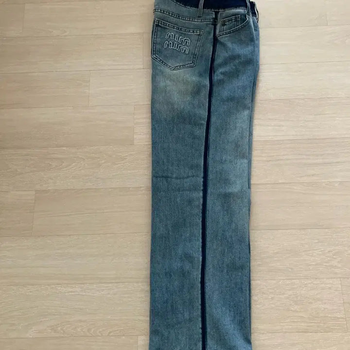 [BUNJANG] S Denim Straight Fit Jeans / 데님 S 청바지 일자핏 (옆라인 포인트)