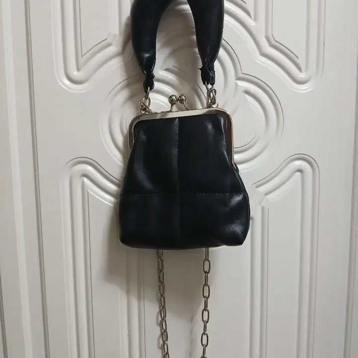 [BUNJANG] Black Tote Bag / 귀여운 토드백