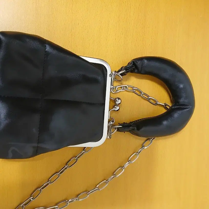 [BUNJANG] Black Tote Bag / 귀여운 토드백