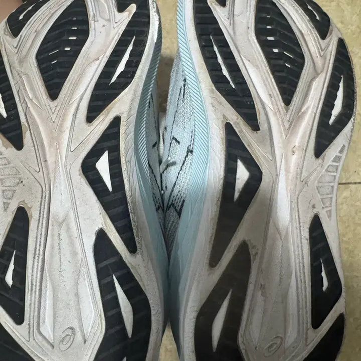 [BUNJANG] SuperBlast 2 Shoes / 슈퍼블라스트2