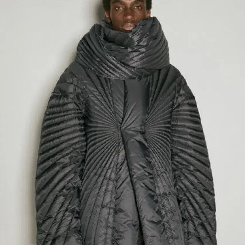[BUNJANG] Rick Owens Moncler Radiance Padded Muffler / 릭오웬스 몽클레어 레디언스 패딩 머플러