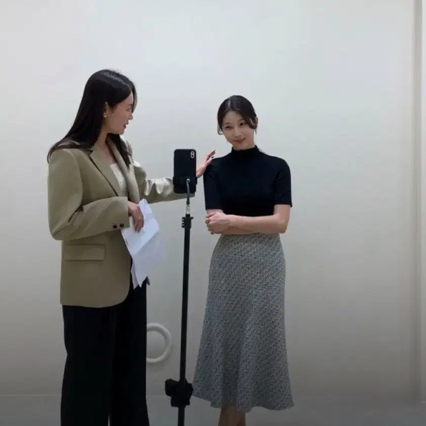 [SOLD OUT] 시에 SIE 이네스 플레어 스커트 M 블랙빈