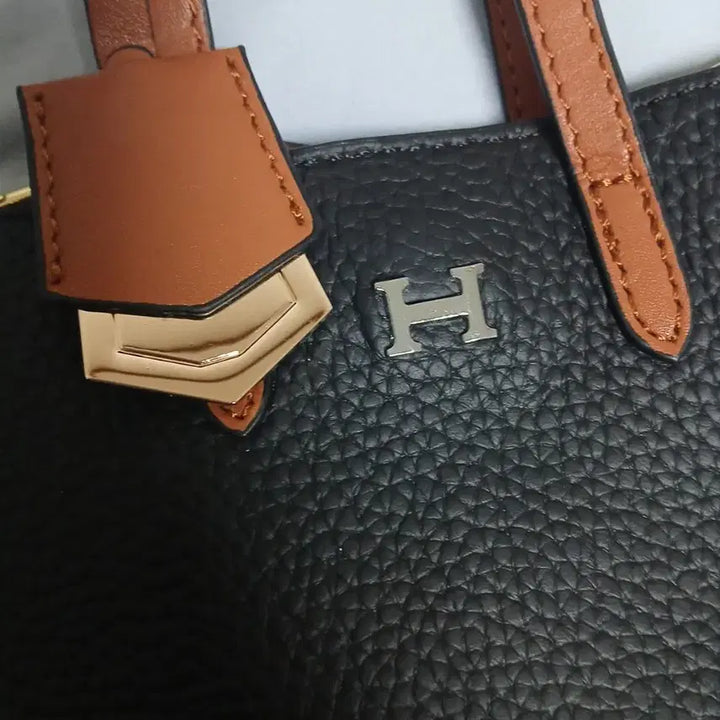 [BUNJANG] Generic Leather Crossbody Bag / 여성용 소가죽 미니 크로스백