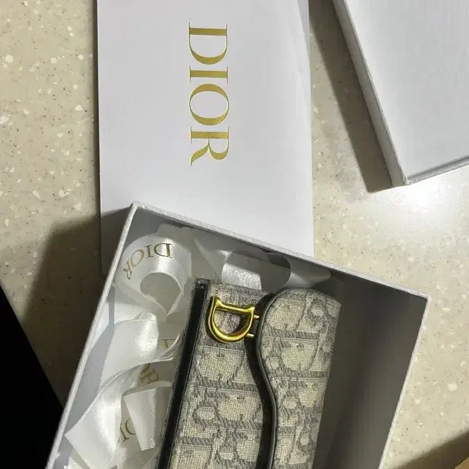 [SOLD OUT] 디올 오블리크 카드지갑 그레이 D로고