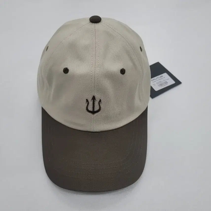 [BUNJANG] Verutum Baseball Cap Beige/Brown Hat / 베루툼 볼캡 모자 베이지/브라운