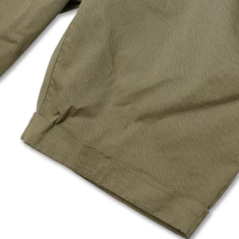 [BUNJANG] Germano Tredy Khaki Two-Pleats Classic Casual Short Pants / 제르마노 [Germano] 트레디 카키 투플리츠 클래식 캐주얼 숏팬츠