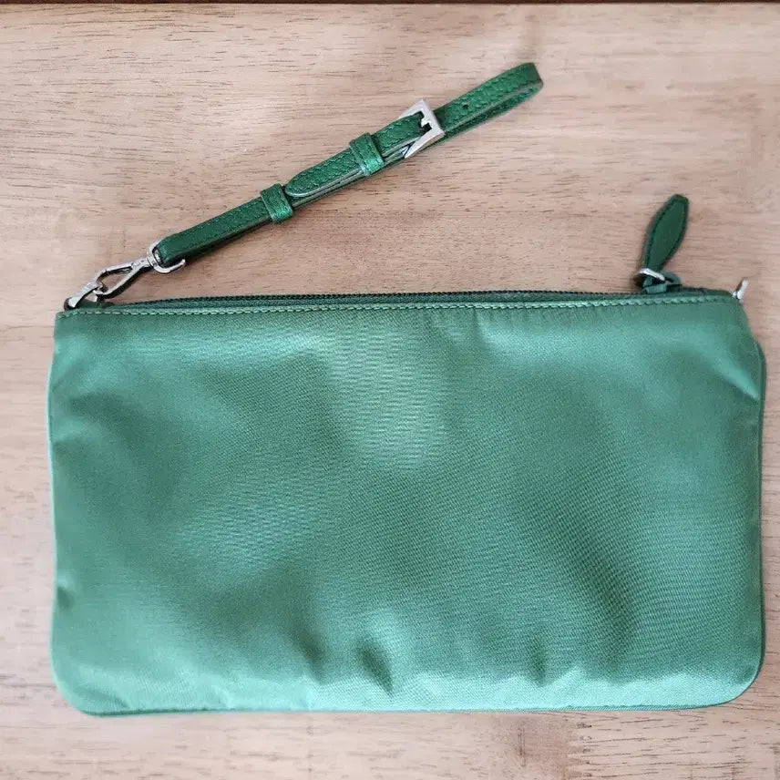 [BUNJANG] Prada Tessuto Strap Pouch / 프라다 테수토 스트랩 파우치