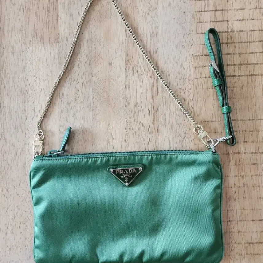 [BUNJANG] Prada Tessuto Strap Pouch / 프라다 테수토 스트랩 파우치