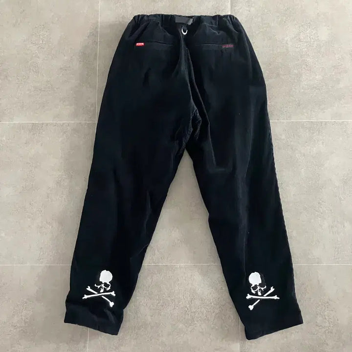 [BUNJANG] Mastermind x Gramicci Corduroy Pants (Asia S) / 마스터마인드 그라미치 코듀로이 팬츠