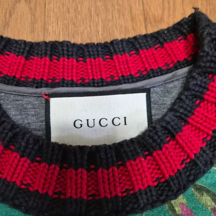 [BUNJANG] Gucci Bloom Flower Sweatshirt M / (정품) 구찌 블룸 플라워 맨투맨 M (명품 여자 남자 티셔츠)