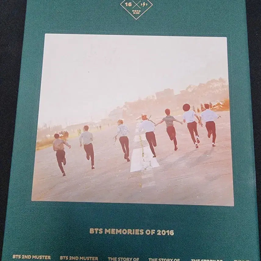 [BUNJANG] BTS Memories 2016 DVD / 방탄소년단 BTS 메모리즈 2016 DVD