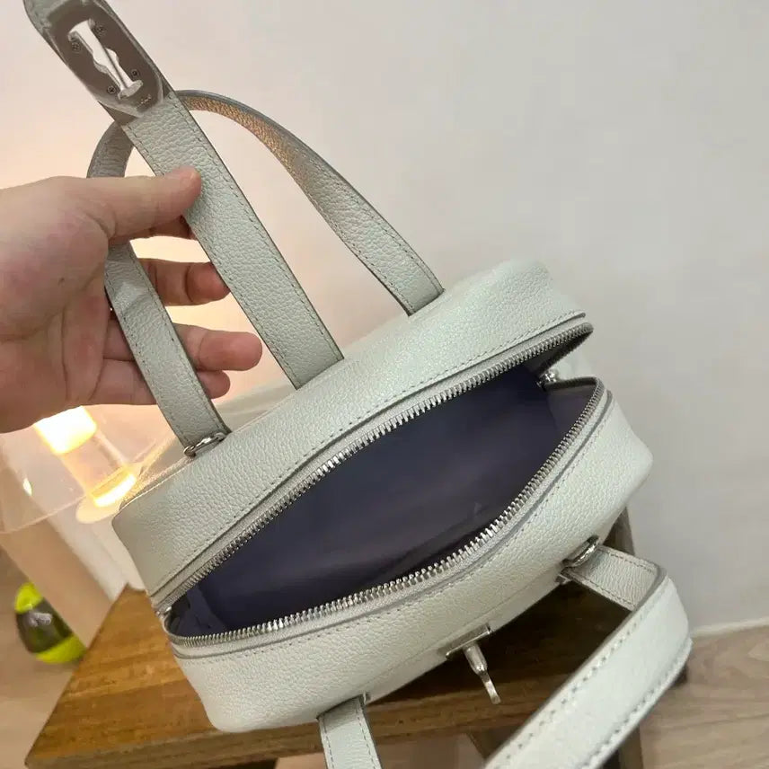 [BUNJANG] Vunque Talk Tote Bag Small Light Beige / 분크 토크 토트백 스몰 라이트베이지