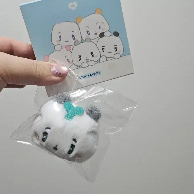 [BUNJANG] MemeMimu Brooch / 므메미무 브로치