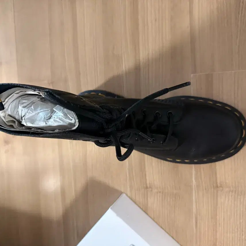 [BUNJANG] Dr. Martens Virginia 10 Hole Boots / 닥터마틴 버지니아 10홀 250