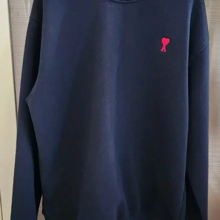 [BUNJANG] AMI AMI Navy Sweatshirt (L) / <정품인증>1장특가>새상품급>아미 AMI 네이비 스웨트셔츠(L)105
