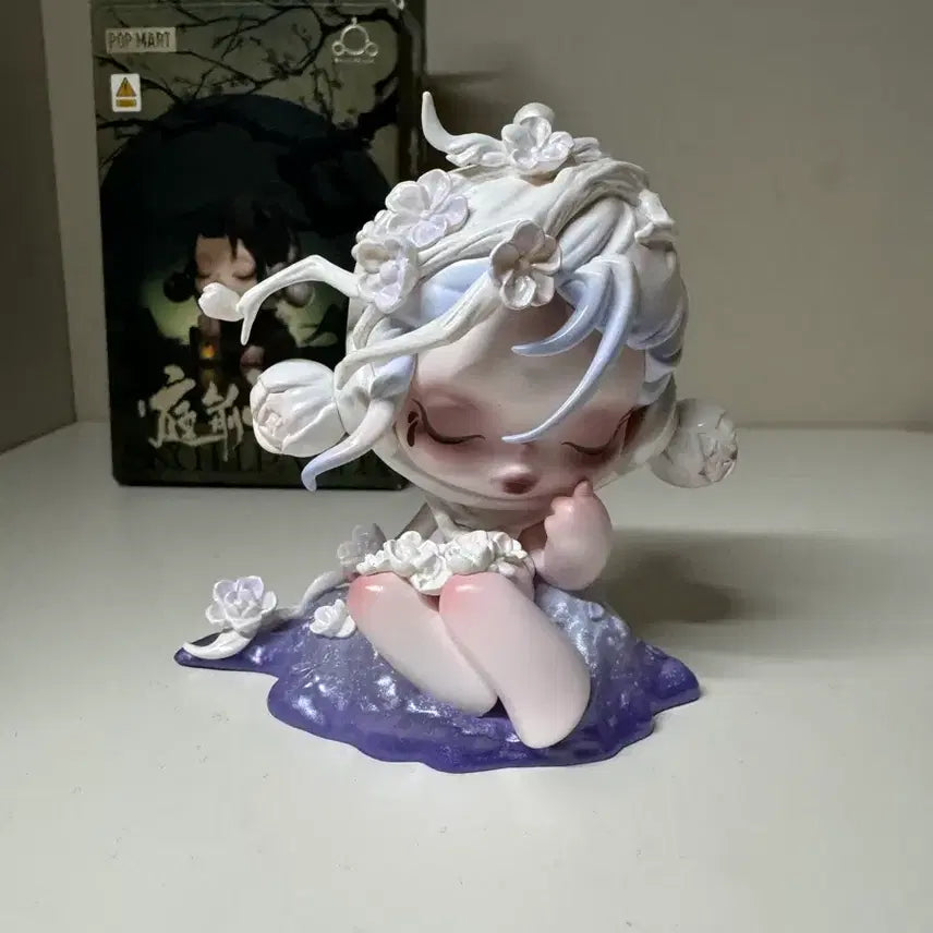 [BUNJANG] Skullpanda Ink Plum Blossom Secret Figure / 스컬판다 잉크 플럼 블라썸 시크릿 매화 판매