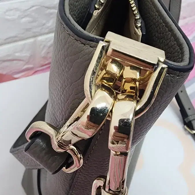 [BUNJANG] Della Stella Shoulder Bag / 델라스텔라 숄더백