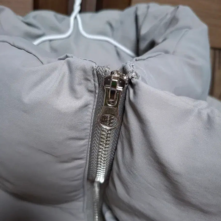 [BUNJANG] Code:Graphy Vest Padding / 코드그라피 웰론 패딩