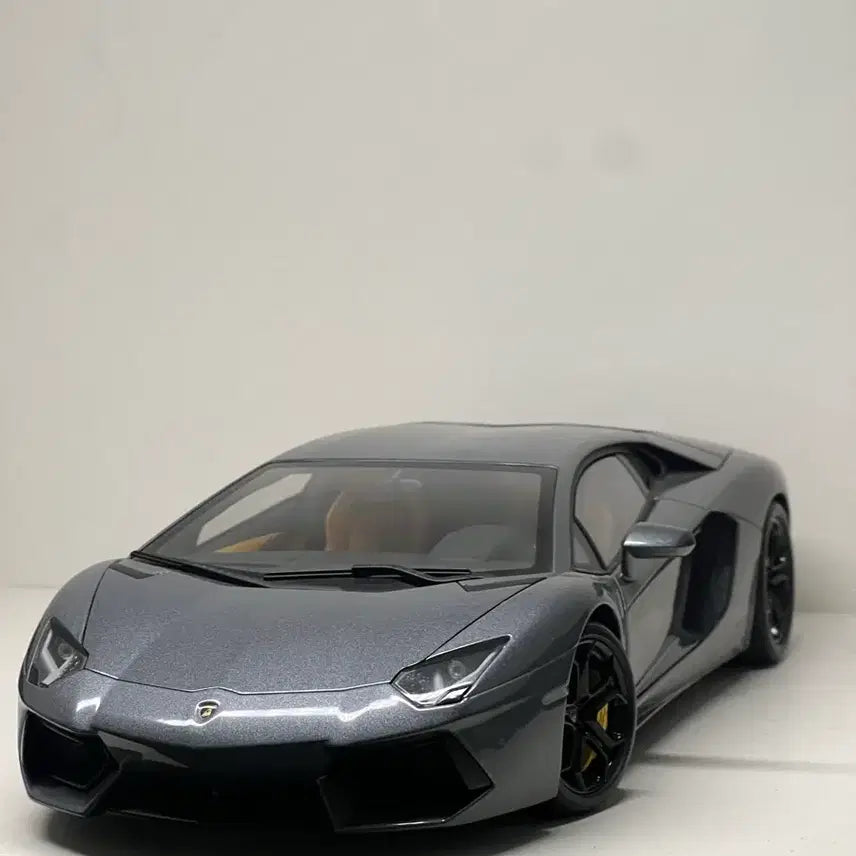 [BUNJANG] Autoart Lamborghini Aventador Gray Diecast Model Car / 1:18 오토아트 람보르기니 아벤타도르 그레이 다이캐스트