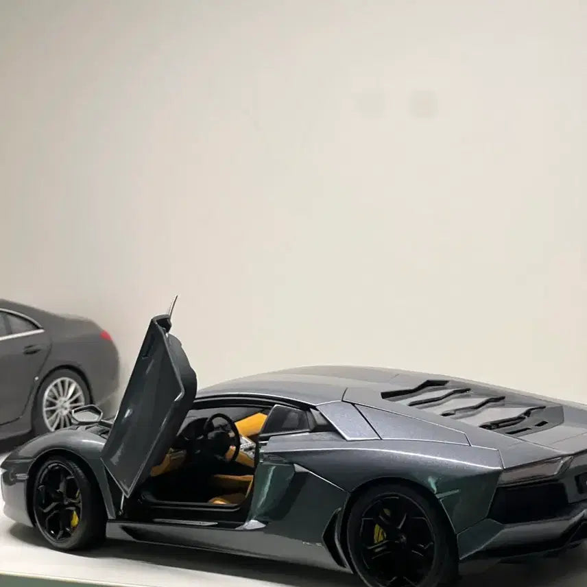 [BUNJANG] Autoart Lamborghini Aventador Gray Diecast Model Car / 1:18 오토아트 람보르기니 아벤타도르 그레이 다이캐스트