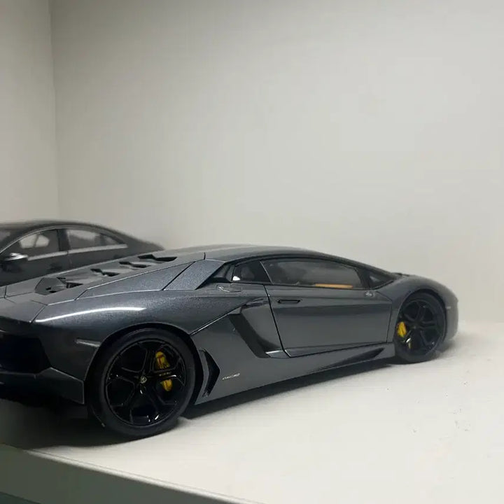 [BUNJANG] Autoart Lamborghini Aventador Gray Diecast Model Car / 1:18 오토아트 람보르기니 아벤타도르 그레이 다이캐스트