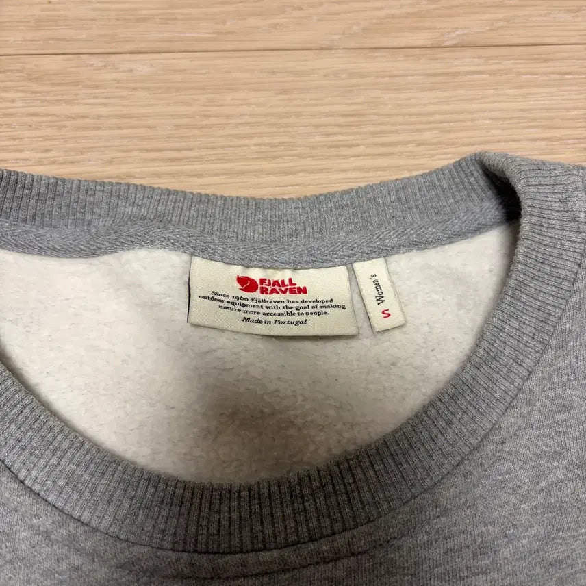 [BUNJANG] Fjallraven Logo Gray Sweatshirt / W)피엘라벤 로고 기모 그레이 맨투맨