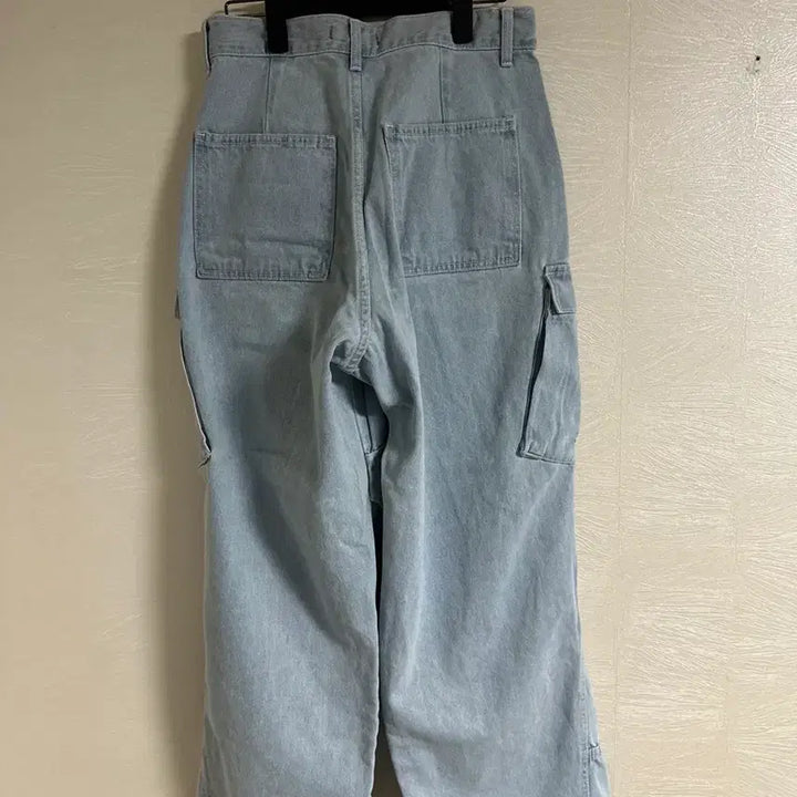 [BUNJANG] Light Wash Denim Cargo Pants / 라이트 데님 카고 팬츠 연청