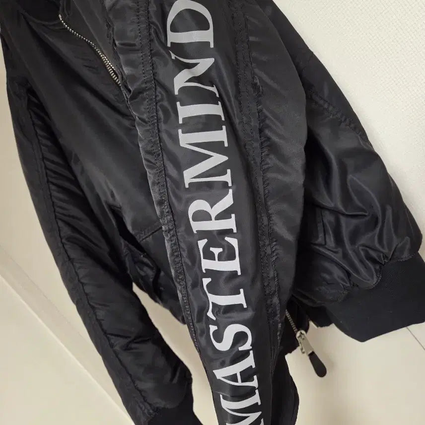 [BUNJANG] Mastermind World x Alpha Industries MA-1 Flight Jacket / 마스터마인드 X 알파 인더스트리 MA-1