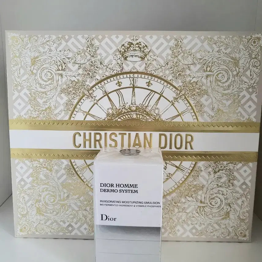 [BUNJANG] Dior Themo System Invigorating Moisturizing Emulsion 50ml / 디올 더모 시스템 인비고레이팅 모이스춰라이징 에멀젼 50ml