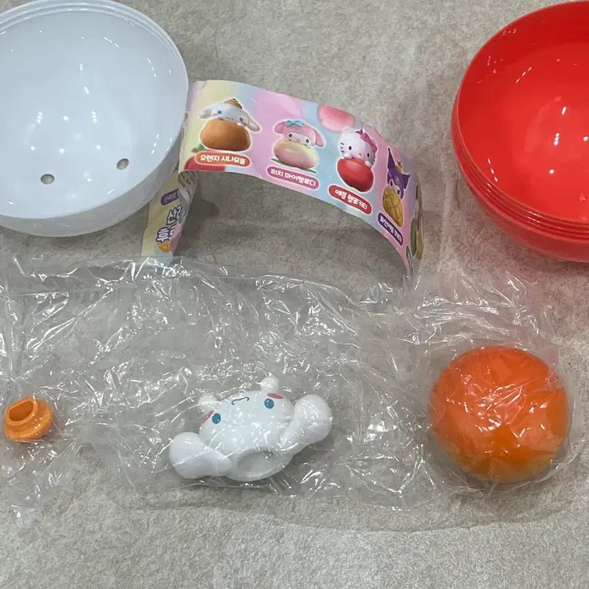 [BUNJANG] Sanrio Fruit Sandwich Series Cinnamoroll Figure / 산리오 과일 샌드위치 시리즈 시나모롤 피규어 판매합니다.