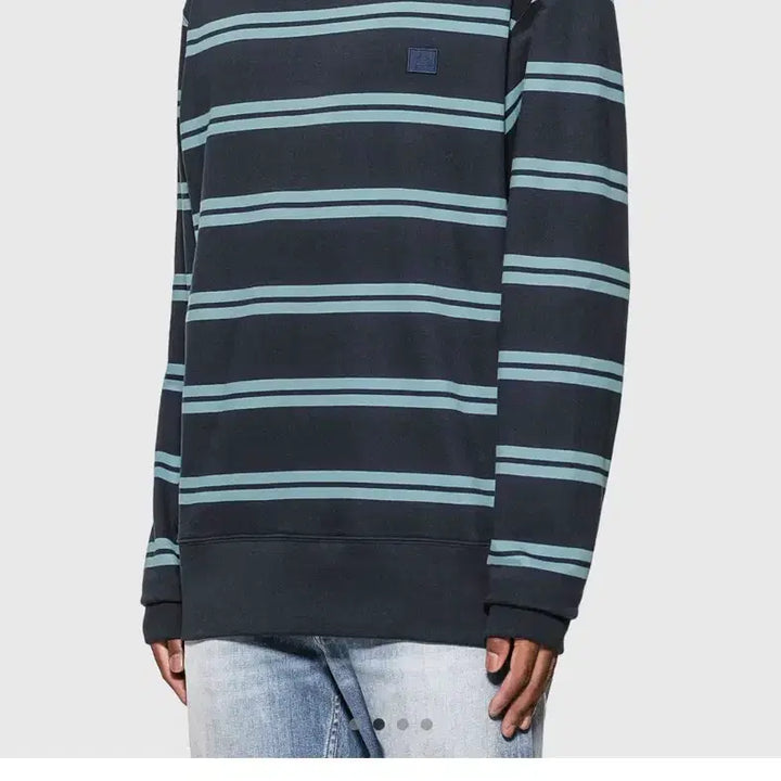 [BUNJANG] Acne Studios Oversized Stripe Sweatshirt S / 아크네 스튜디오 오버사이즈 스트라이프 맨투맨 s사이즈