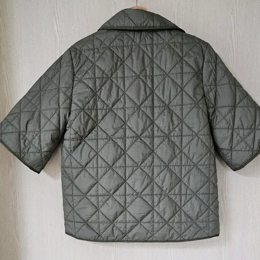 [BUNJANG] Quilted Short Sleeve Jacket / 무배(새상품)고퀄 퀼팅 반소매 자켓