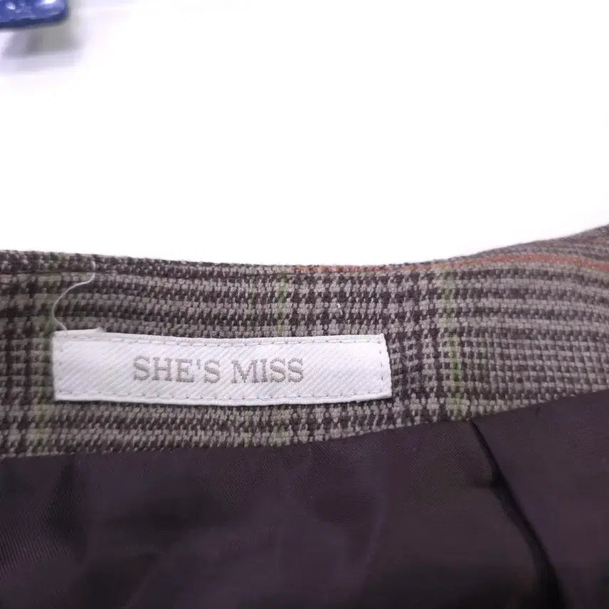 [BUNJANG] She'zmiss Wool Blend Flare Skirt / 쉬즈미스) 거의새거 울혼방 플레어 스커트 -66