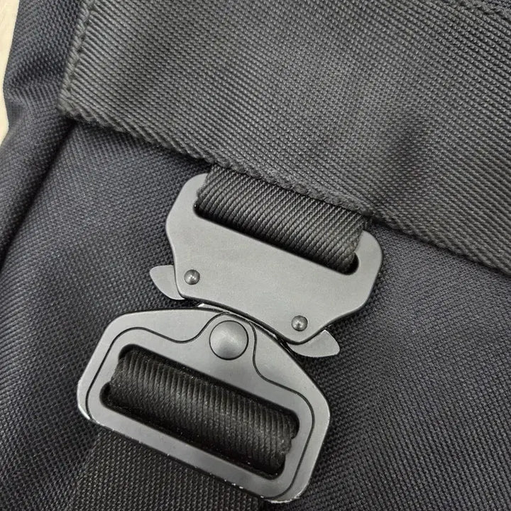 [BUNJANG] Maison Mineed Black Buckle Messenger Bag / 메종미네드  블랙 버클 메신저백