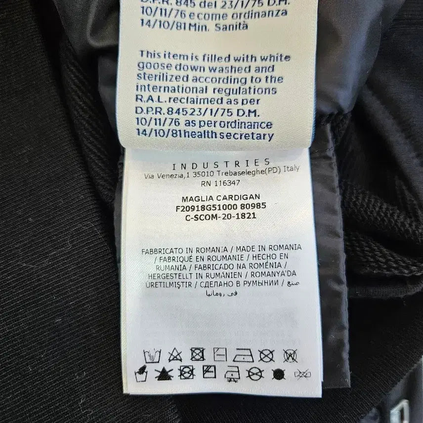 [BUNJANG] Moncler Side Logo Knit Padded Cardigan (Black, M) / [정품/새상품급/M사이즈] 몽클레어 사이드 로고 니트 패딩 가디건 블랙