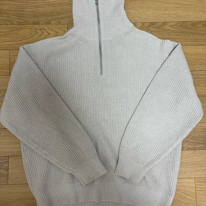 [BUNJANG] KIMUUE Washable Hacci Half-Zip Up Knit / 키뮤어 워셔블 하프집업 니트