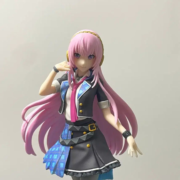 [BUNJANG] Megurine Luka Figure / 메구리네 루카 피규어