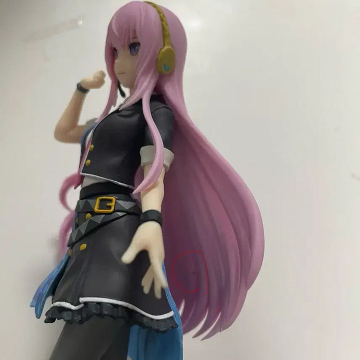 [BUNJANG] Megurine Luka Figure / 메구리네 루카 피규어