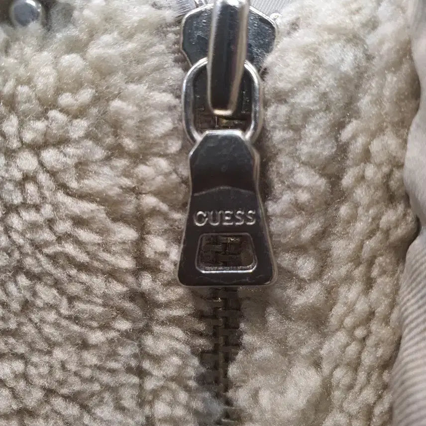[BUNJANG] GUESS Dumble Bomber Jacket Beige XL / 게스(GUESS) 덤블 보머 자켓 베이지 XL (상태 좋음)