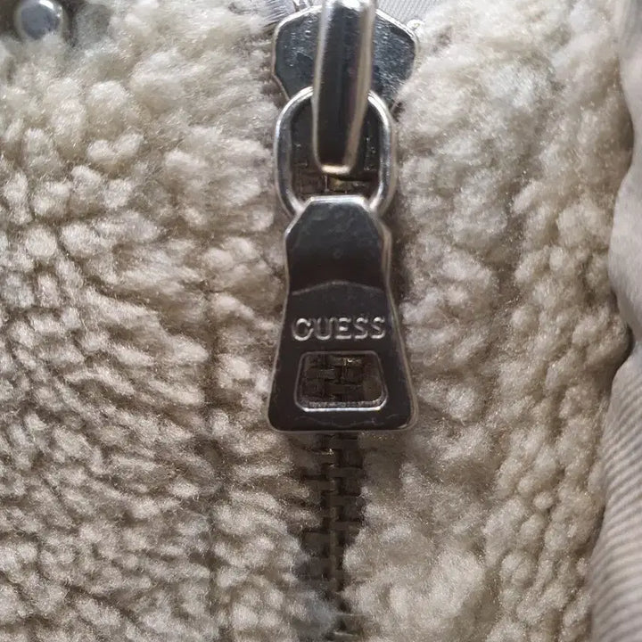 [BUNJANG] GUESS Dumble Bomber Jacket Beige XL / 게스(GUESS) 덤블 보머 자켓 베이지 XL (상태 좋음)