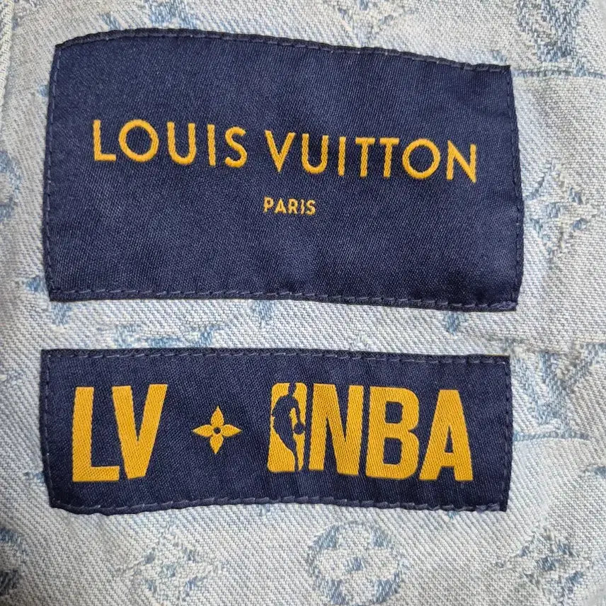 [BUNJANG] Louis Vuitton NBA Denim Jacket (52) / 정품)루이비통 데님자켓(NBA한정판52)105판매