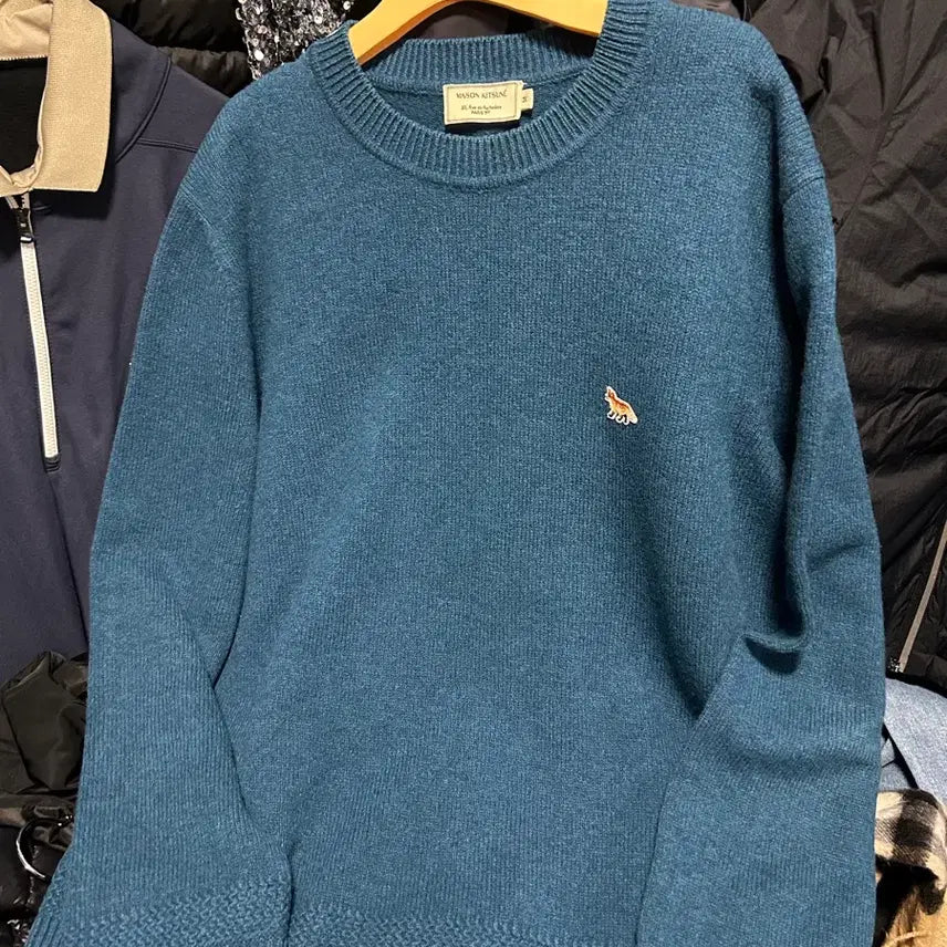 [BUNJANG] Maison Kitsune Baby Fox Regular Fit Wool Knit Sweater / 메종키츠네 니트 베이비 폭스 레귤러 청녹색 울100% 남자100