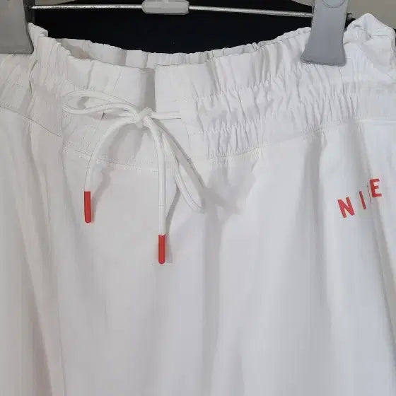 [BUNJANG] Nike White Skirt / 나이키 화이트  스커트