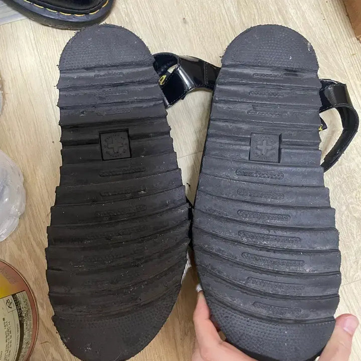 [SOLD OUT] 닥터마틴 블레어 블랙 샌들 UK5 245