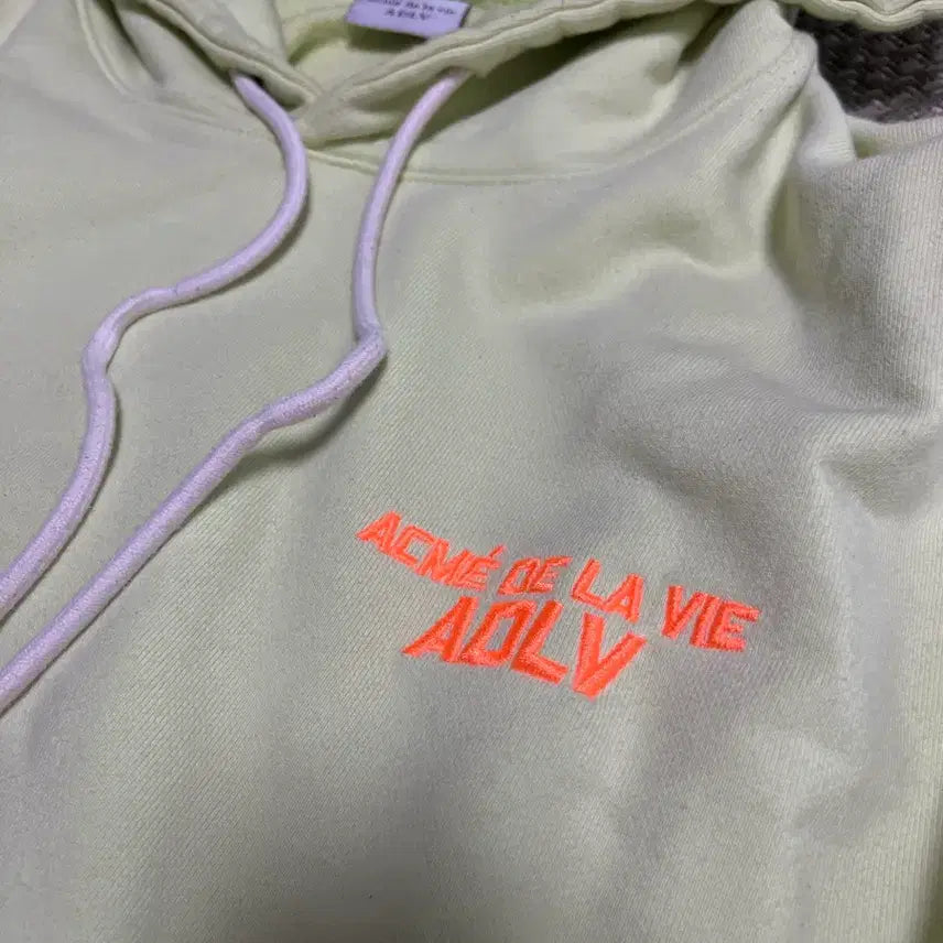 [SOLD OUT] 아크메드라비 사이즈2