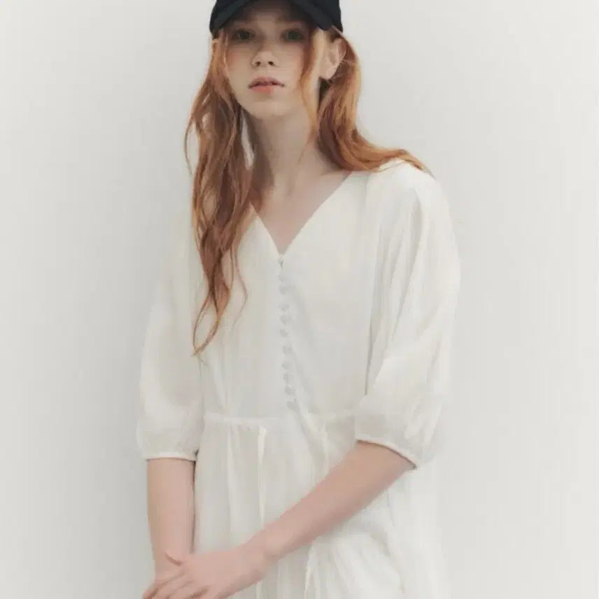 [BUNJANG] Wednesday Delight Linen V-Neck Dress / 웬스데이딜라잇 린넨 브이넥 원피스