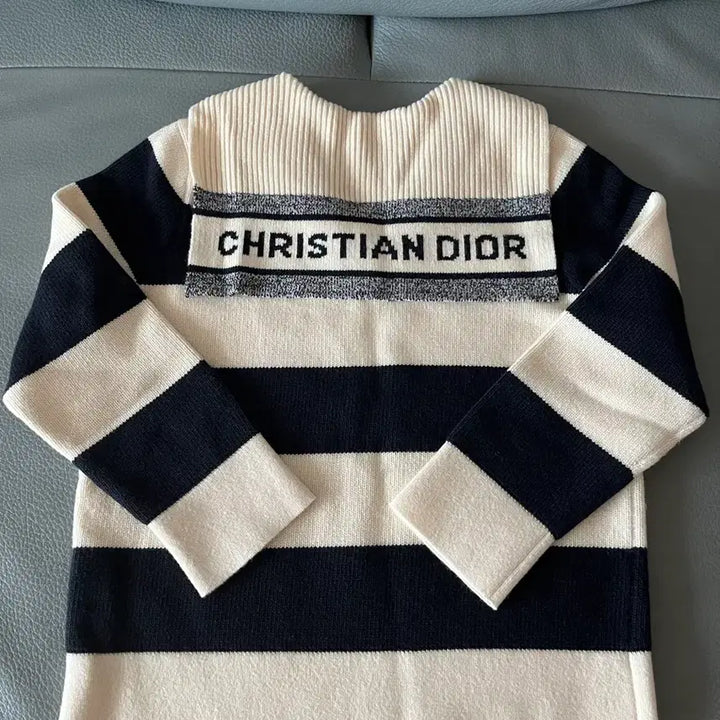 [BUNJANG] Dior Sweater 38 / 크리스찬 디올 스웨터 38