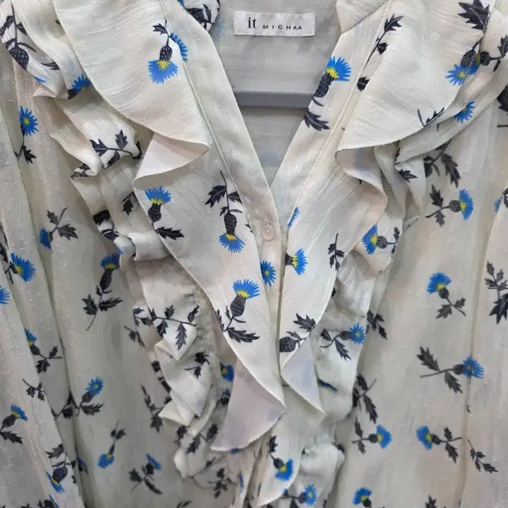 [BUNJANG] It MICHAA Floral Print Frill Blouse / 잇미샤 플라워 프린트 프릴 블라우스
